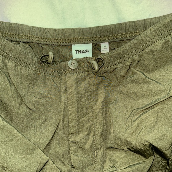 Aritzia Aviator Parachute Pant - Picture 3 of 6
